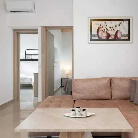 Calma Ferienhaus Ratzaklíon